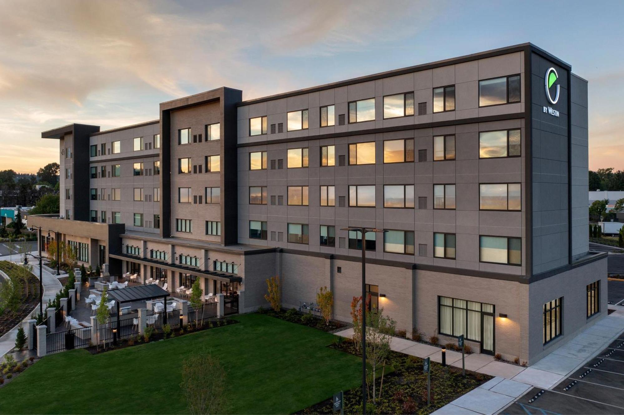 Element Seattle Sea-Tac Airport Hotel Exterior photo